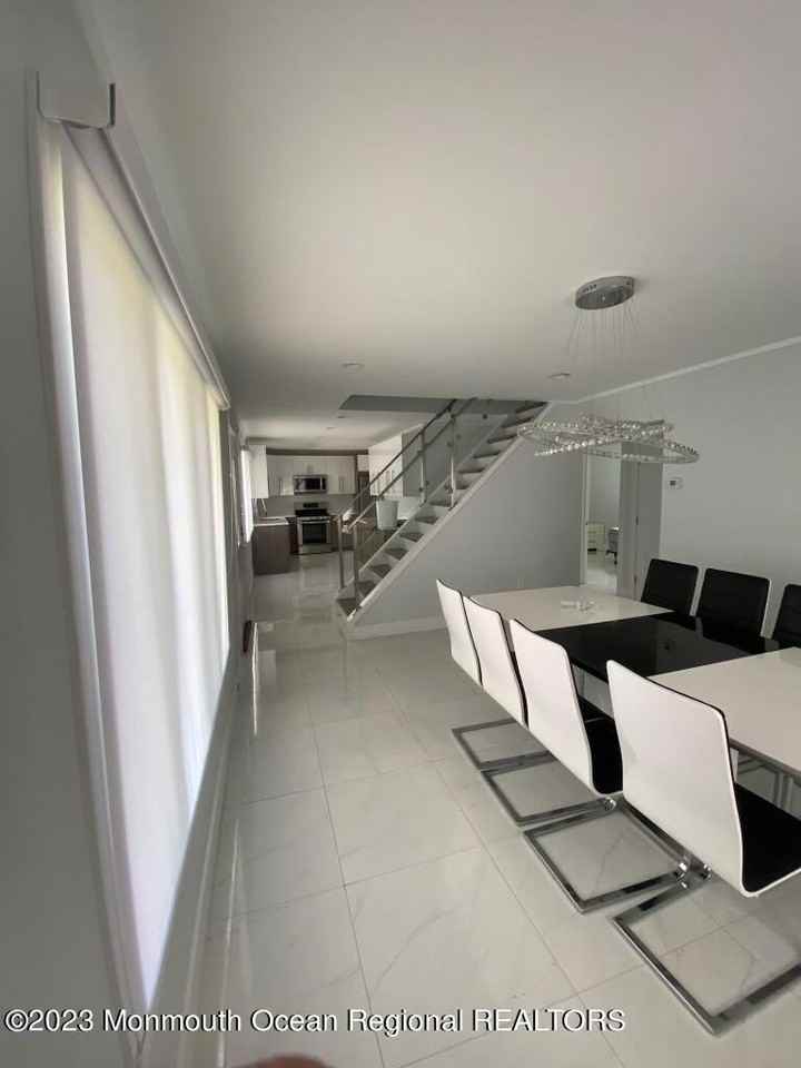 921 Woodgate Avenue - Photo 6 of 11