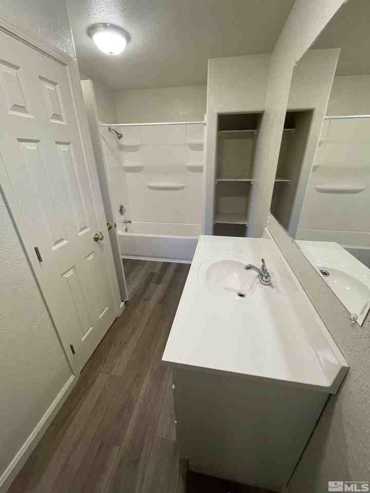 42 Caliente Street - Photo 7 of 14