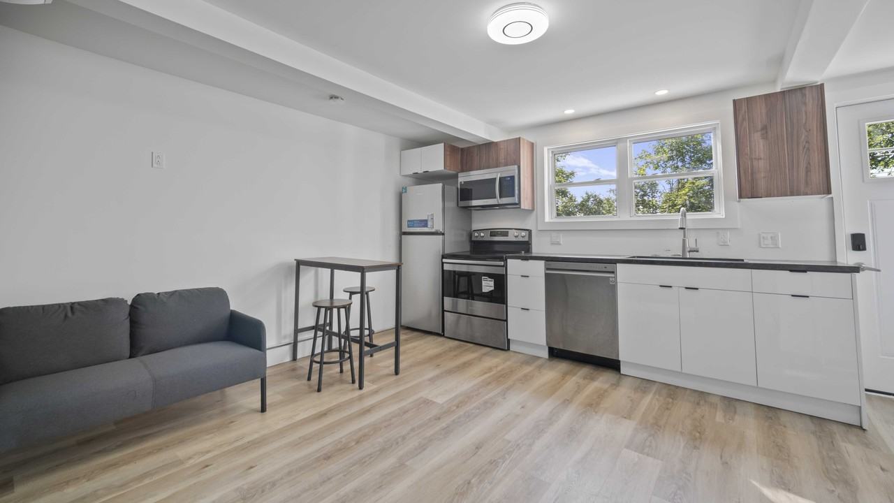 7 Exmouth St #BS - Photo 3 of 17