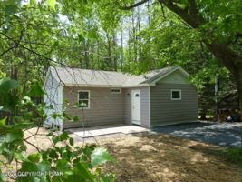 featured image of 9061 Robinhood Dr