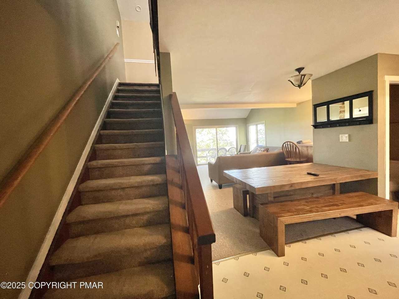 186 Sunbird Way - Photo 7 of 36