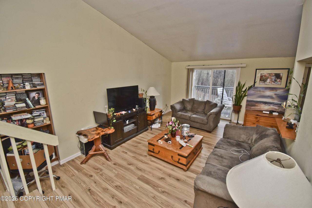 338 Coolbaugh Rd Apt 102 #102 - Photo 4 of 14