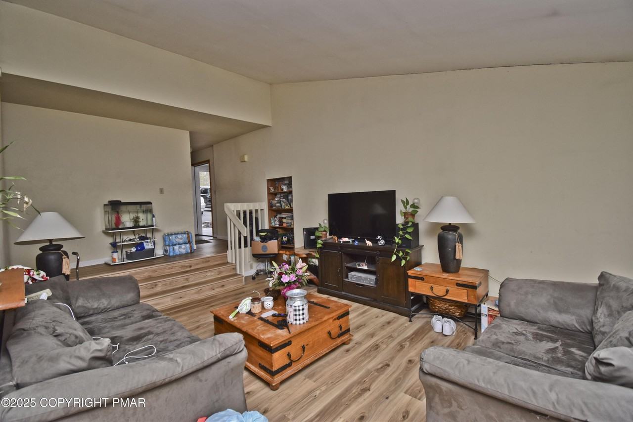 338 Coolbaugh Rd Apt 102 #102 - Photo 5 of 14