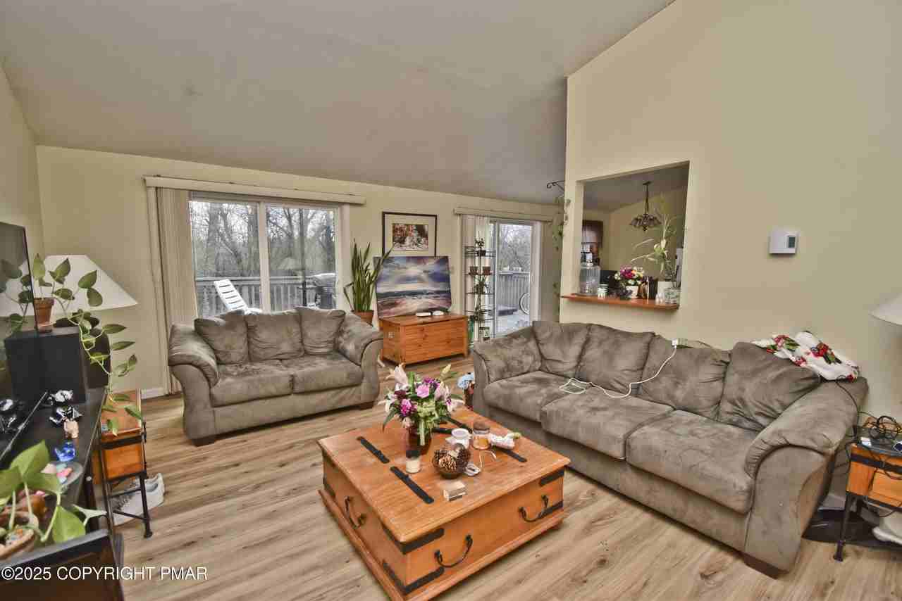 338 Coolbaugh Rd Apt 102 #102 - Photo 6 of 14