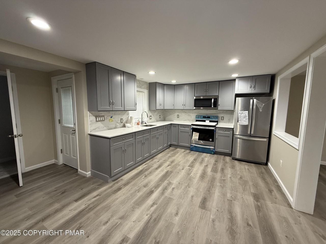 1114 Mill St Unit 2 #2 - Photo 5 of 21