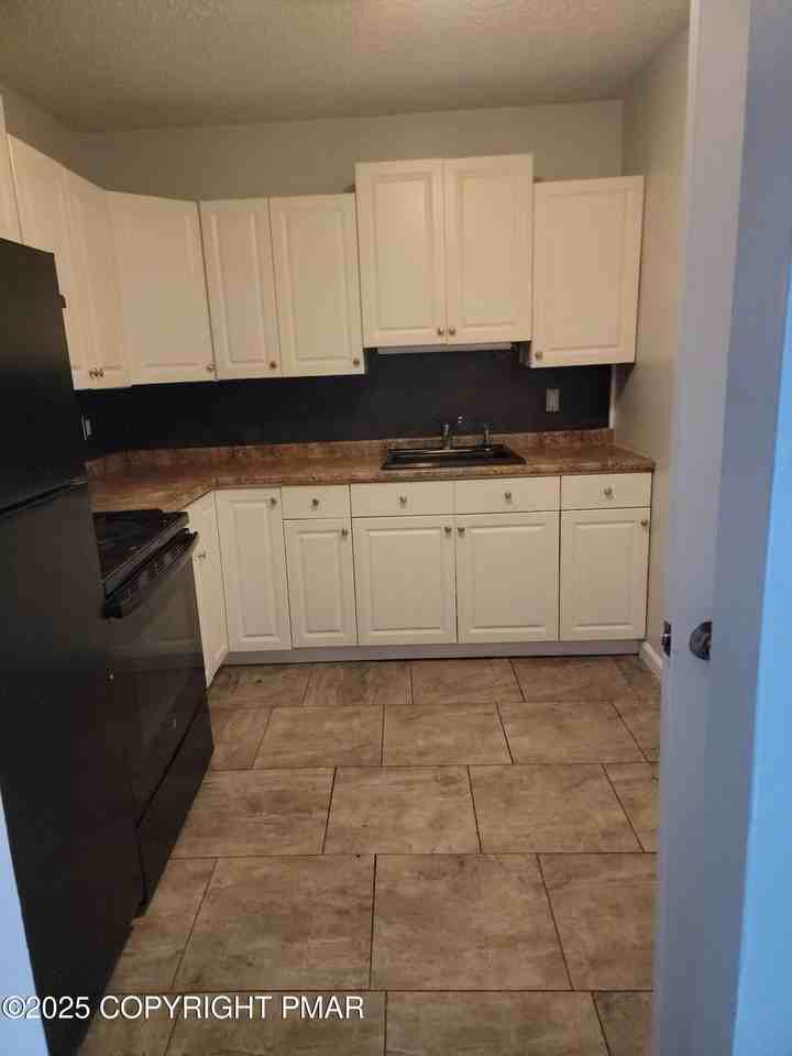 151 Snowshoe Ct Apt 204 #204 - Photo 5 of 8