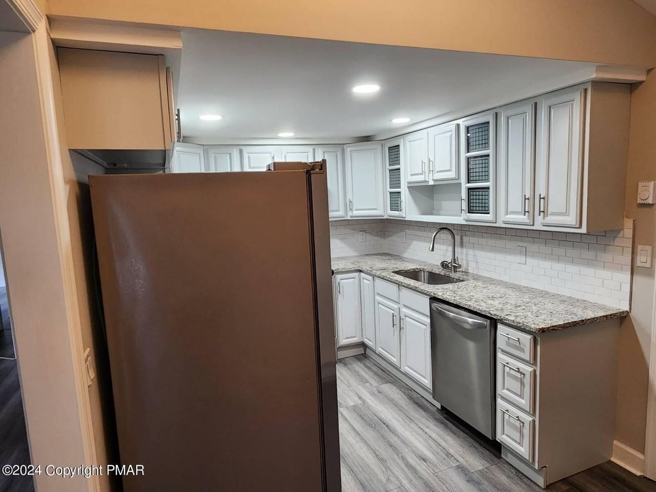 3122 Sycamore Ln - Photo 7 of 30