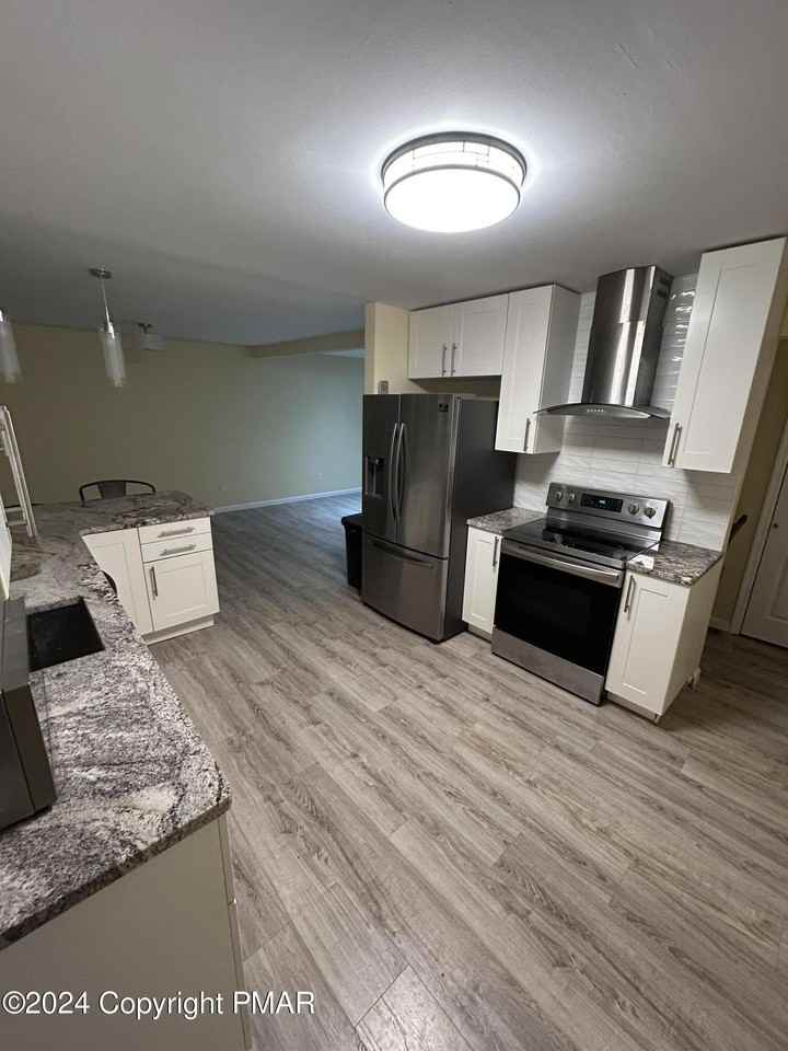 2411 Larkspur Dr - Photo 4 of 31