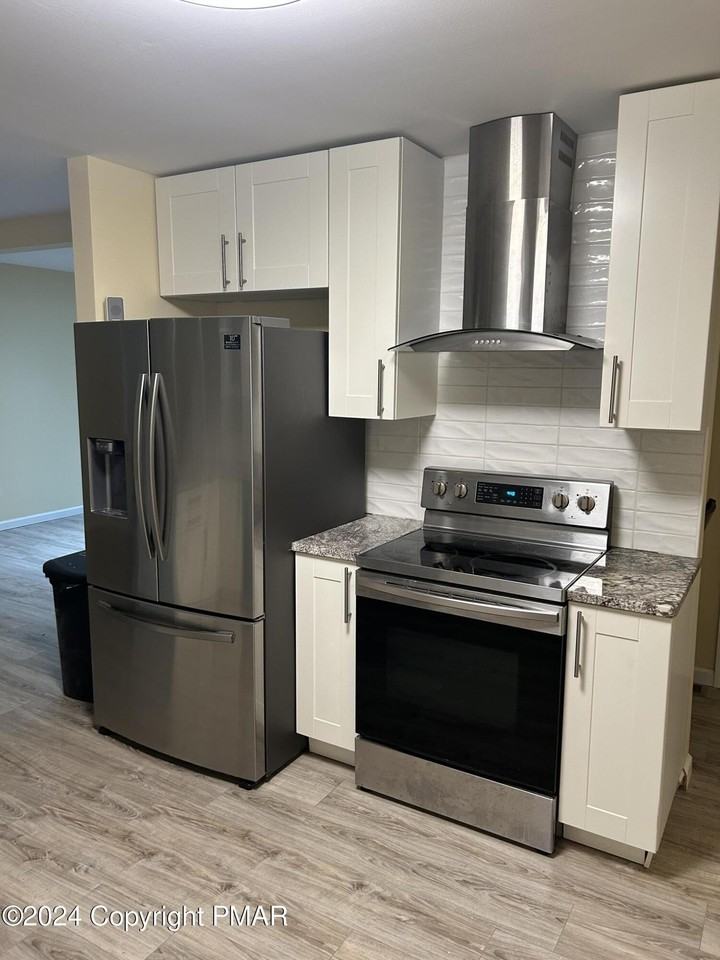 2411 Larkspur Dr - Photo 5 of 31