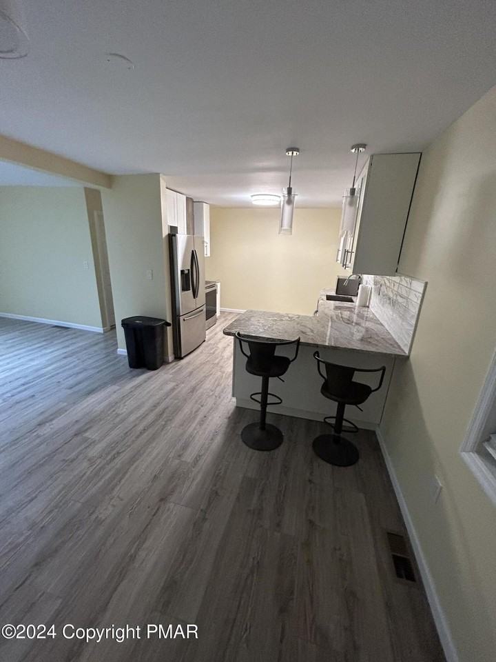 2411 Larkspur Dr - Photo 7 of 31