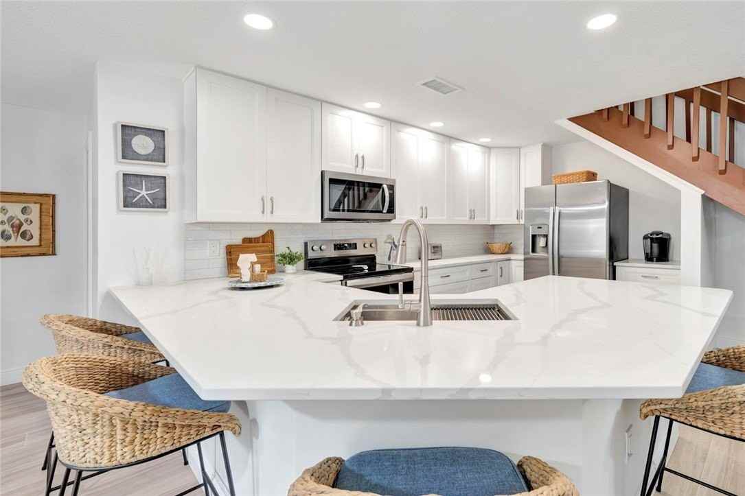 4949 N Highway A1a Apt 204 #204 - Photo 5 of 32