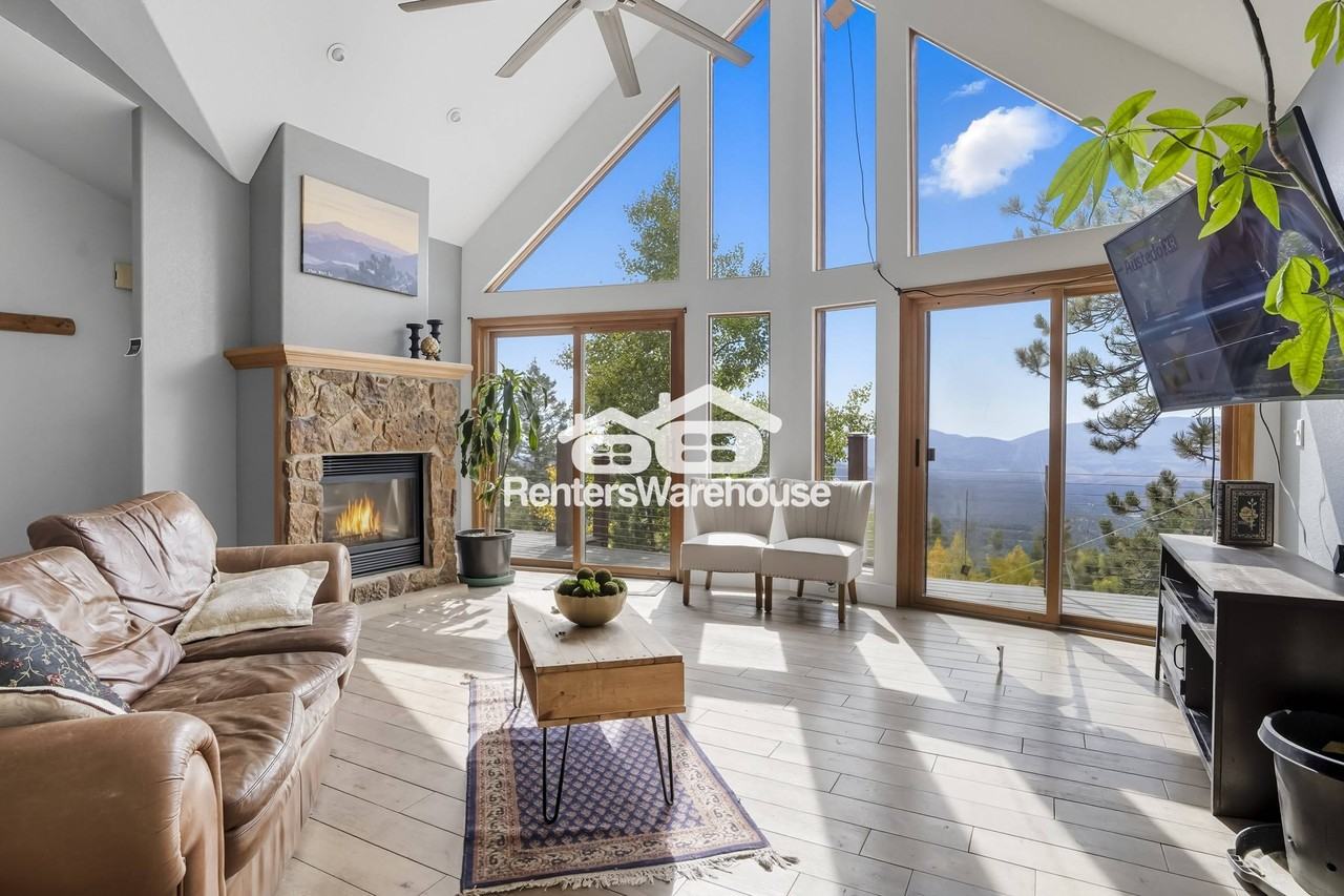 11760 Baca Rd - Photo 2 of 39