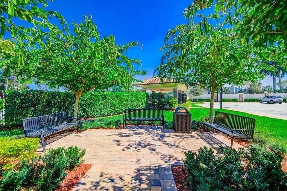 151 Sword Fern Pl - Photo 6 of 50