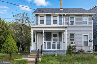 739 Spruce St - Photo 1 of 1