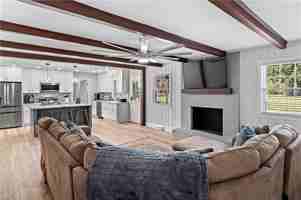 featured image of 6732 Rollingwood Dr