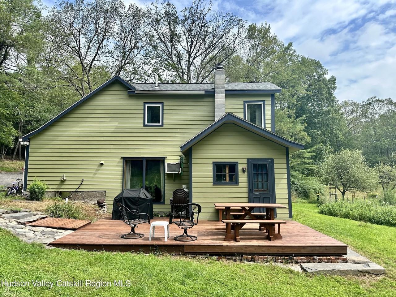 259 John Joy Rd - Photo 2 of 16