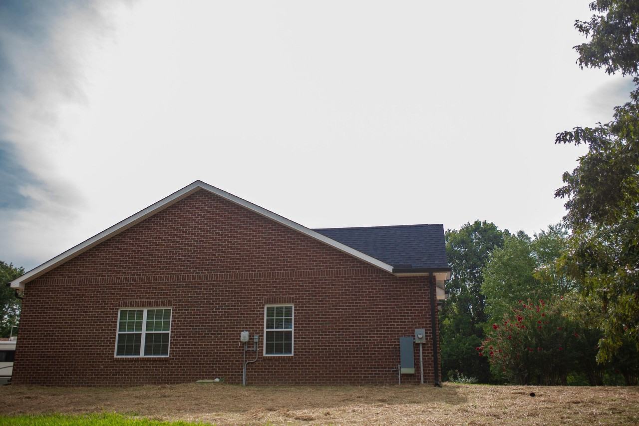 315 White Oak Dr - Photo 4 of 32