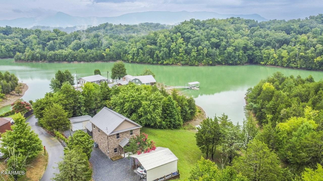 2499 Jim Henry Rd - Photo 2 of 50