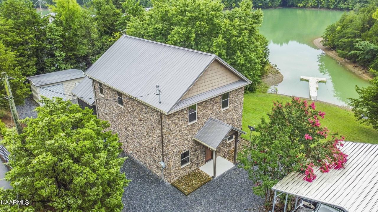 2499 Jim Henry Rd - Photo 3 of 50