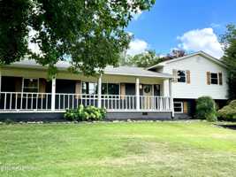 featured image of 912 Naples Rd