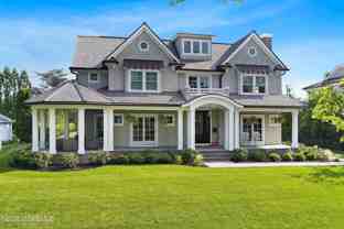 205 Morris Ave - Photo 1 of 1