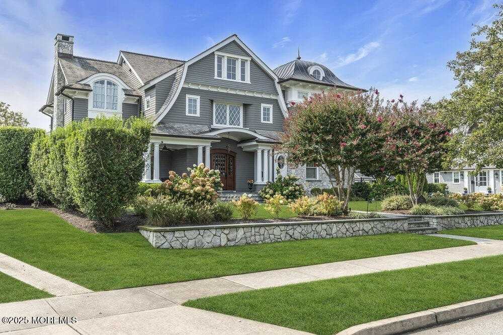 320 New York Blvd - Photo 2 of 50