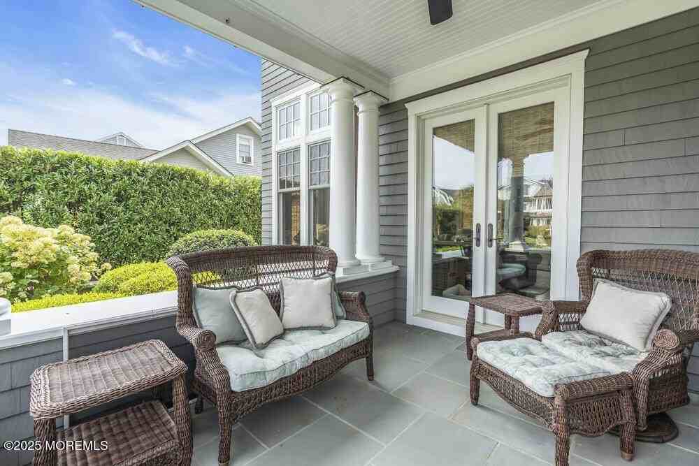 320 New York Blvd - Photo 4 of 50