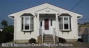 featured image of 1606 East St