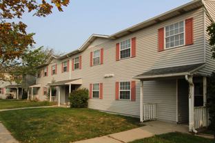 Lynnwood Apartments - Photo 1 of 1