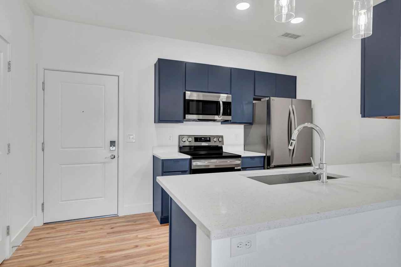 The Oasis - Photo 4 of 50