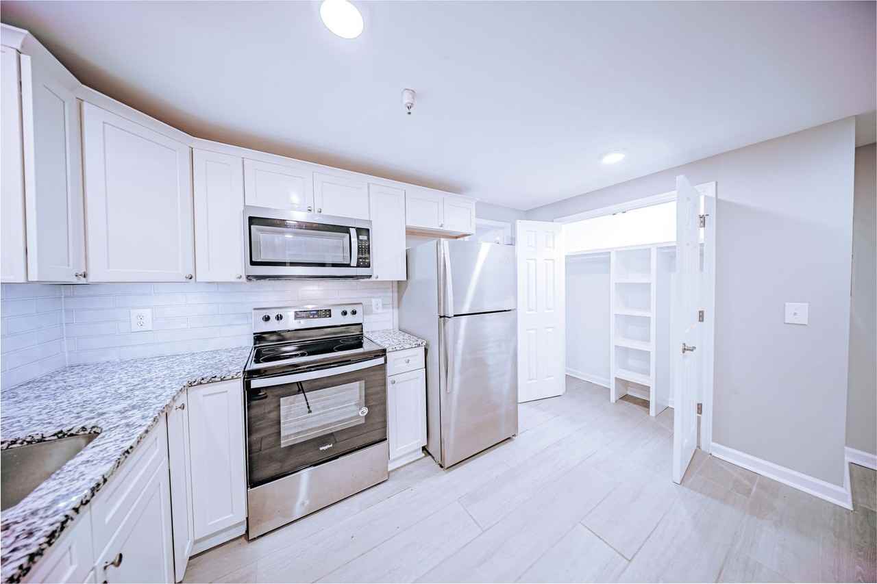 Victorian Village Apartments - Photo 2 of 22