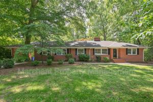 featured image of 4 Estanolle St