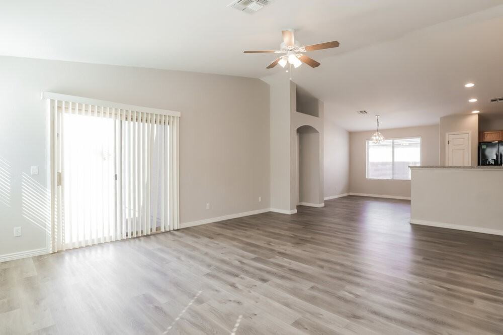 7625 S Athel Tree Dr - Photo 3 of 16