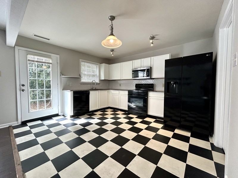 6536 Matlea Ct - Photo 6 of 23