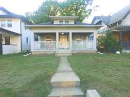 featured image of 3608 North Kenwood Avenue