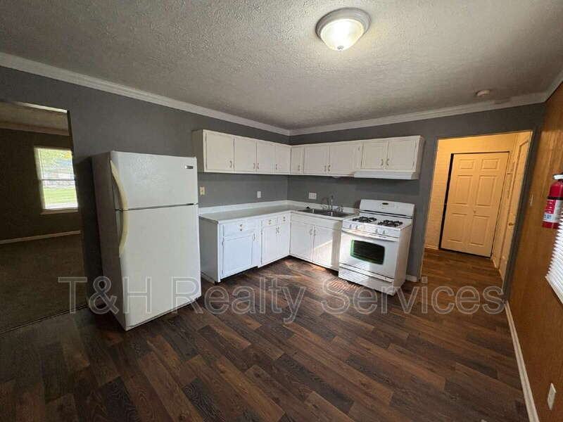 1517 Sedlak Ct - Photo 7 of 23