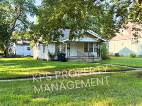 902 E 8th St - Photo 1 of 1