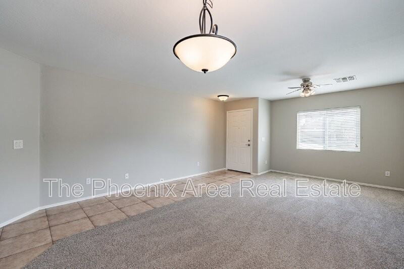 28214 N Quartz Way - Photo 3 of 50
