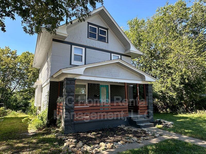 6118 S Benton Ave - Photo 2 of 42