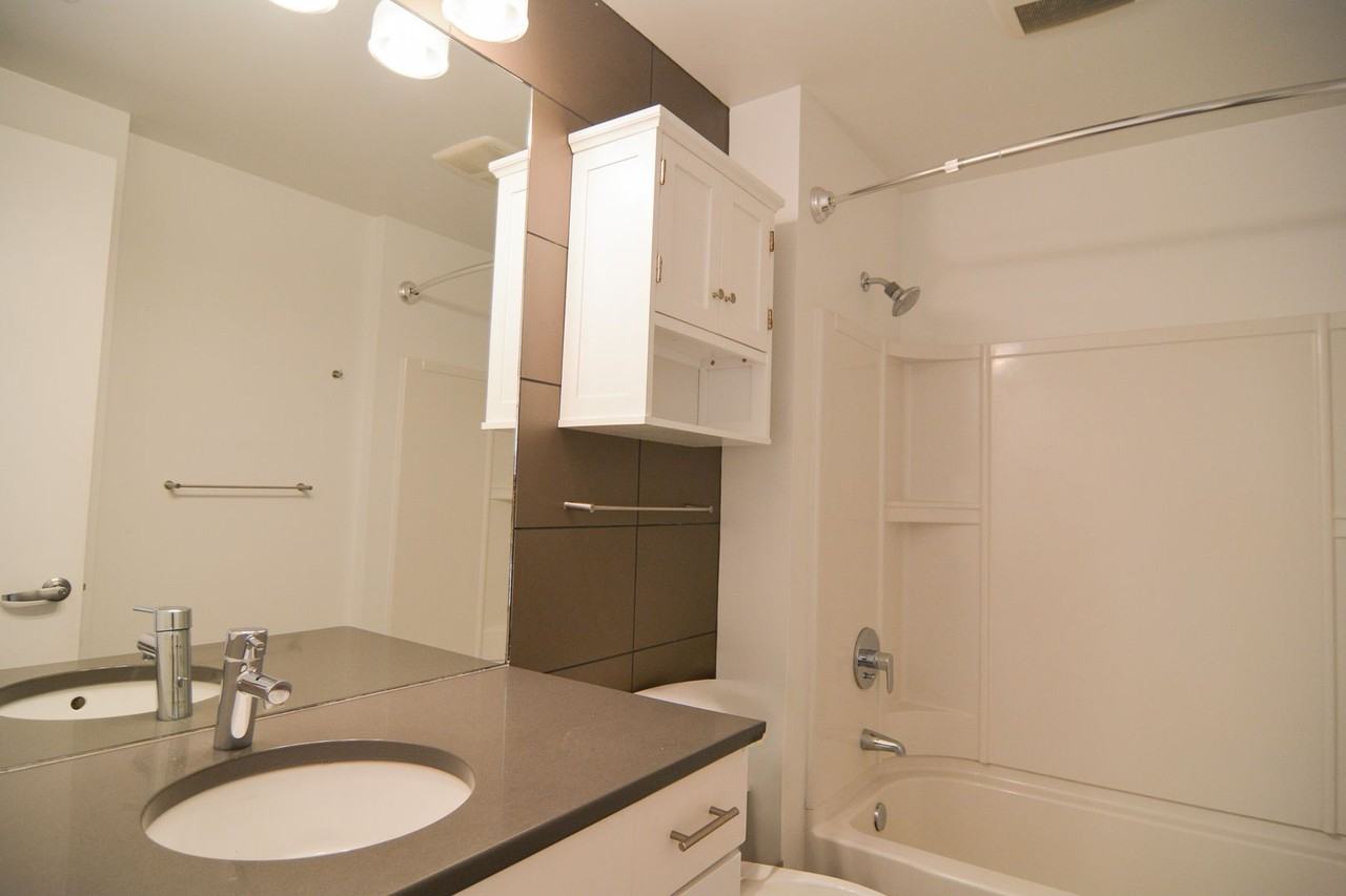 Meyer Raapke Flats - Photo 5 of 6