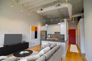 featured image of 1405 Harney St