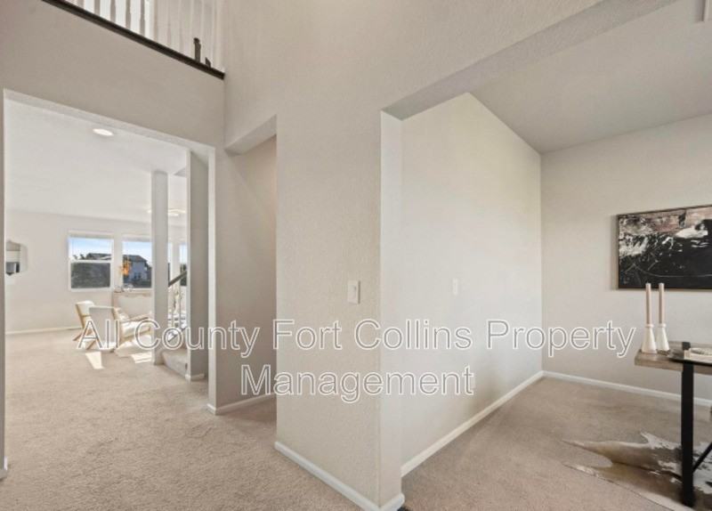 5217 Alberta Falls St - Photo 3 of 17