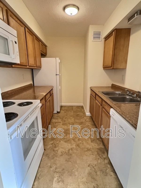 2211 Us Rt. #B - Photo 3 of 11