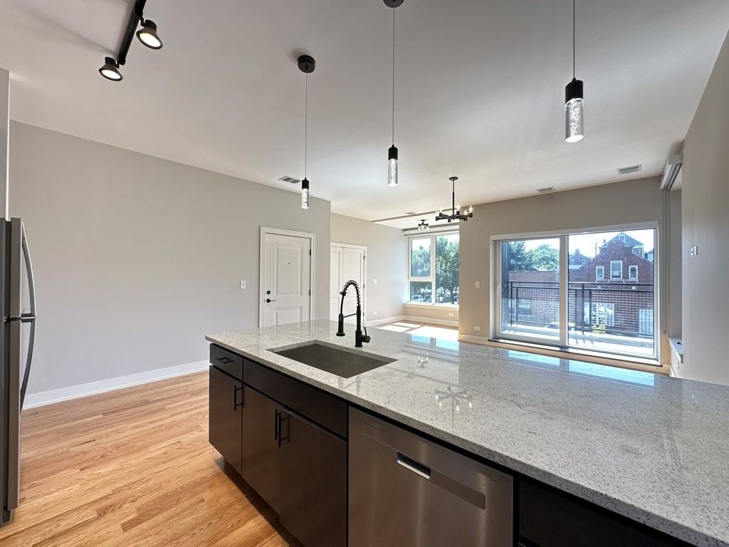 2100 West 18th Place #202 - Photo 6 of 21