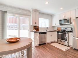 featured image of 139 Avocado St