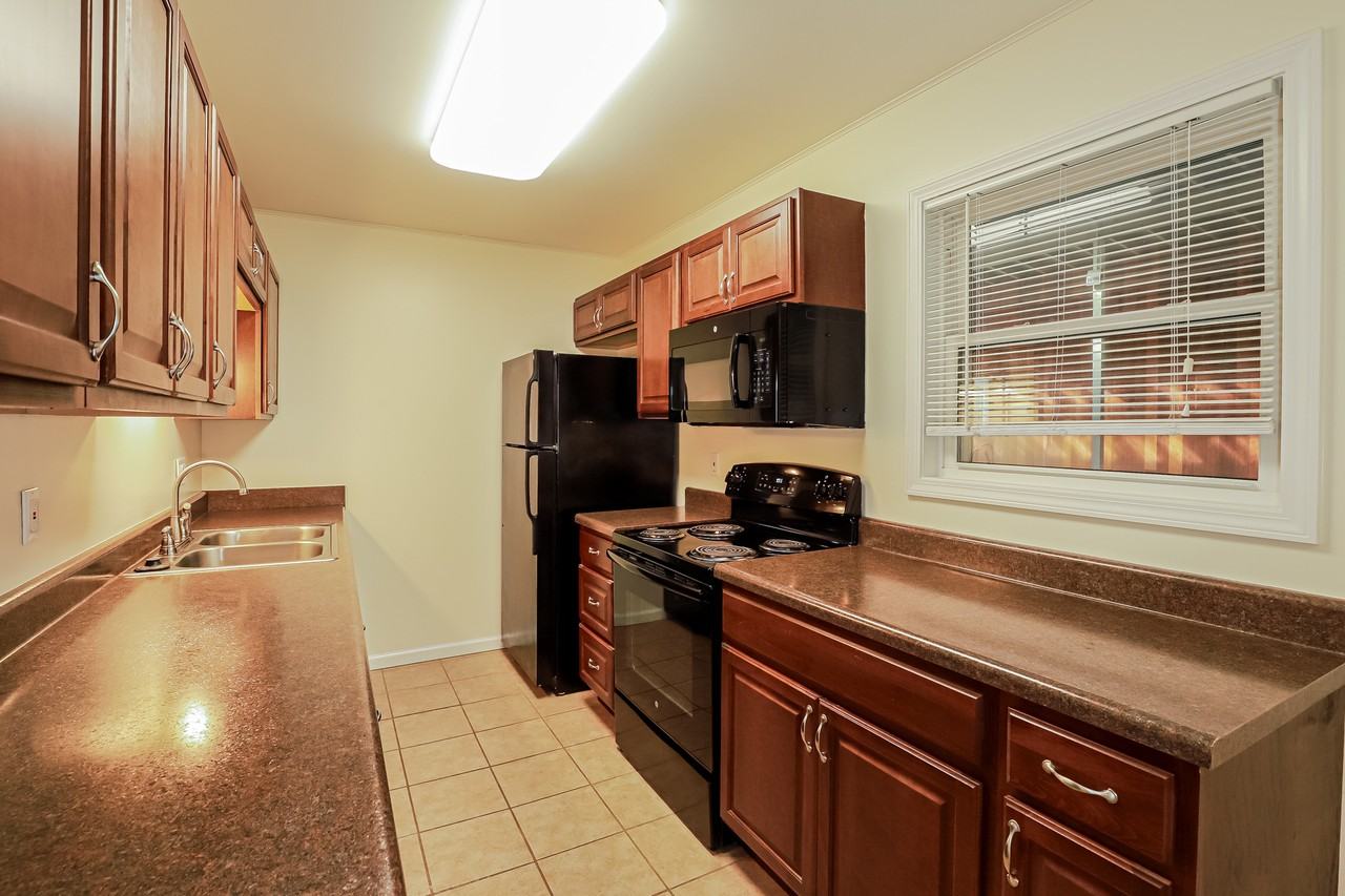 Mar-Mac Apartments - Photo 5 of 20