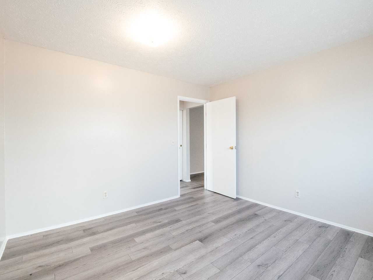 Lexington Avenue - Photo 5 of 8