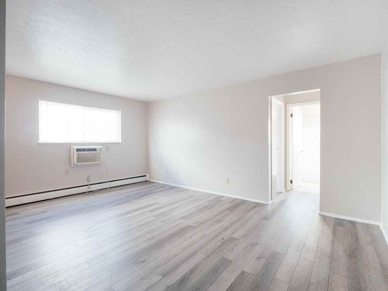 Lexington Avenue - Photo 6 of 8