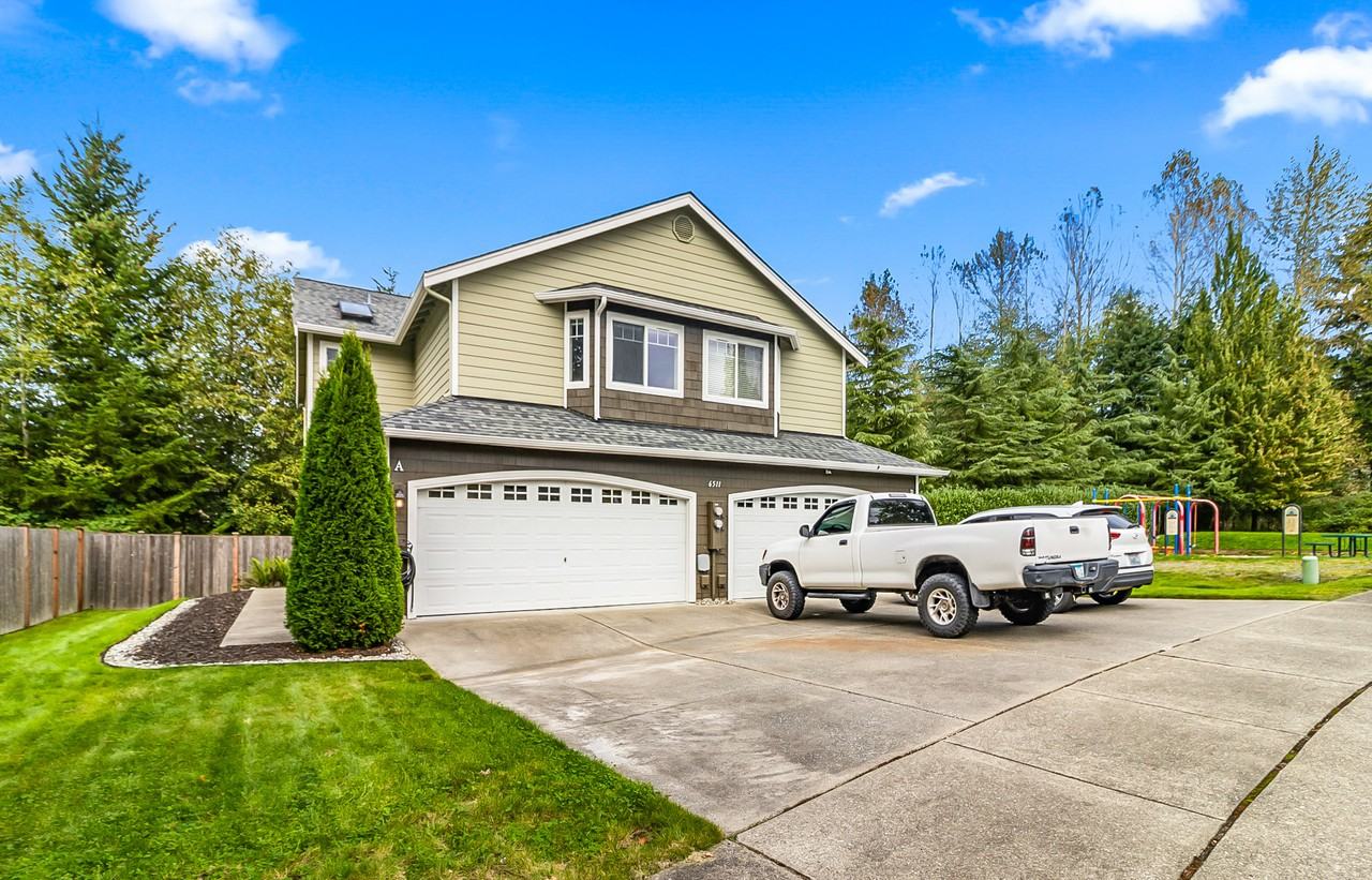 6511 206th Place Northeast - Photo 2 of 35