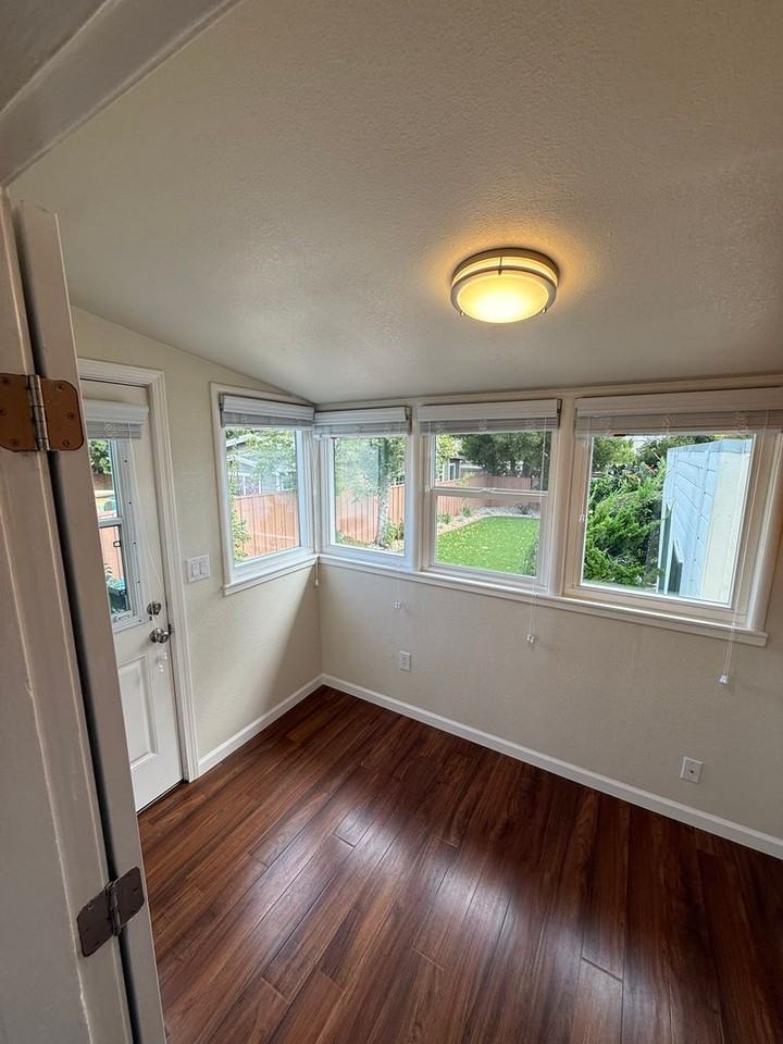 1509 S B St - Photo 4 of 20